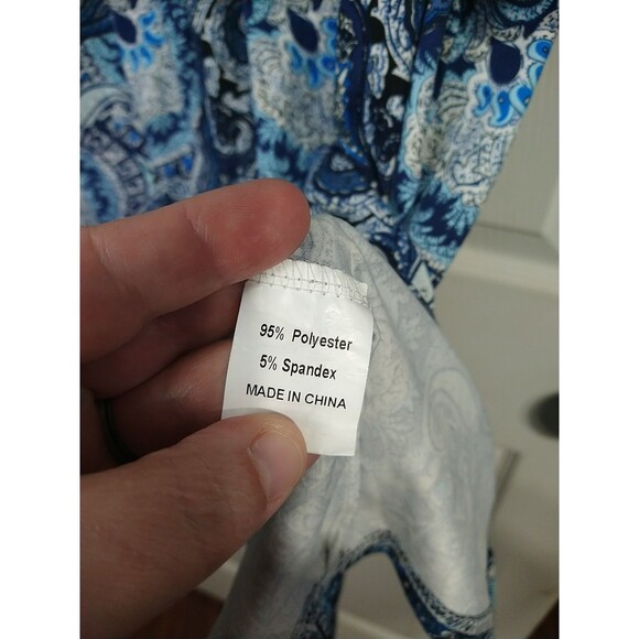 CPOKRTWSO Woman 2X Blouse Blue Paisley Soft S/S Relaxed Fit - Picture 7 of 9